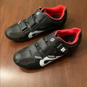 Peloton shoes EUC